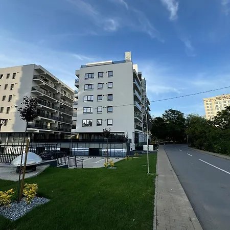 Luxury Studios At Unique Opposite Palas With Parking Iasi Exterior photo