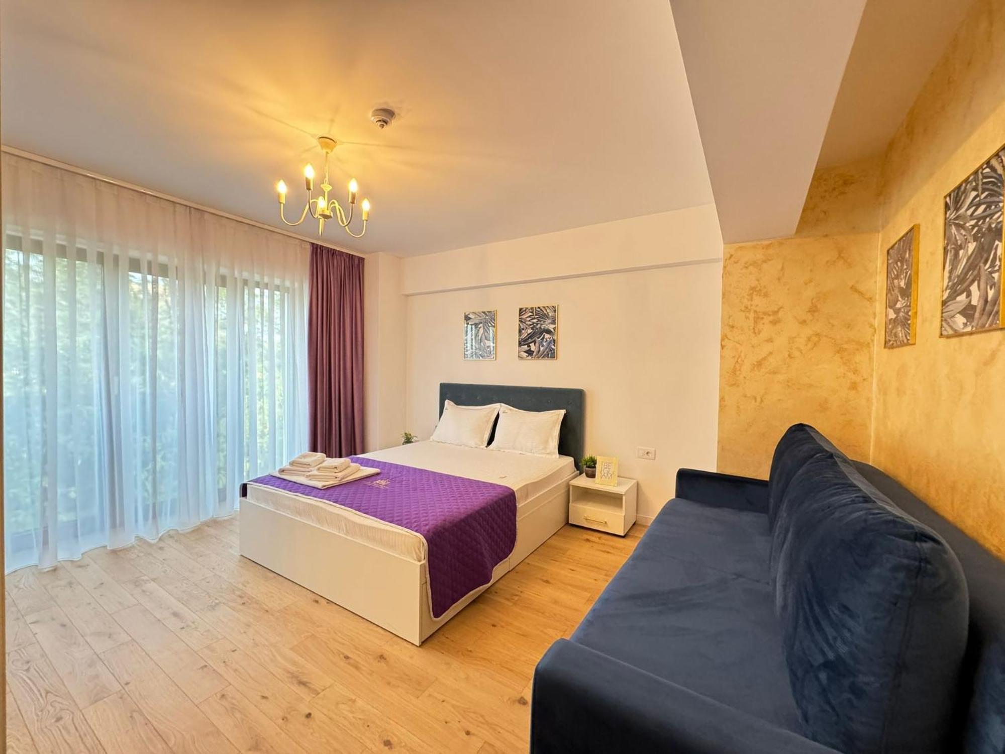 Luxury At Unique Opposite With Parking * Iasi