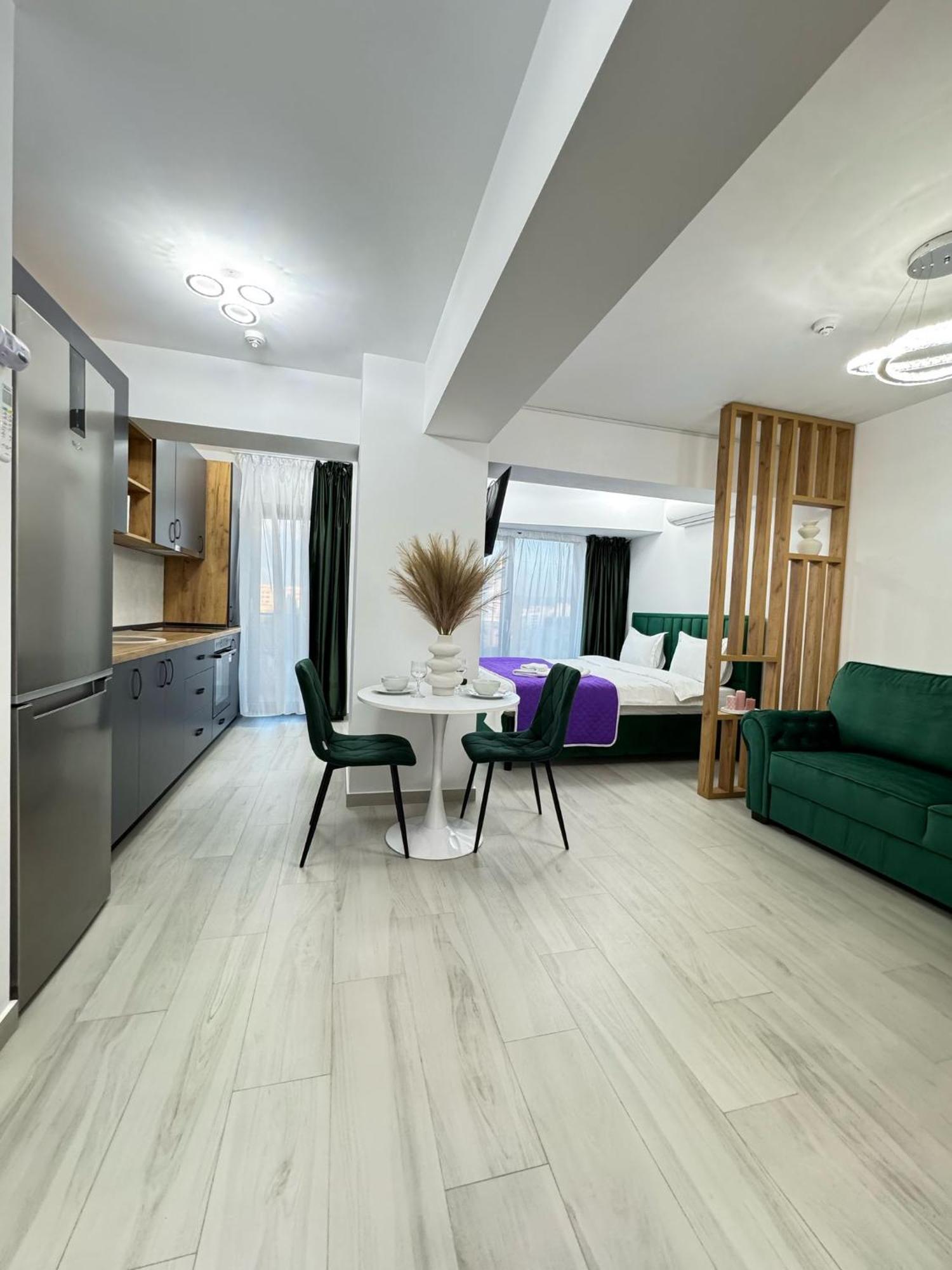 Apartment Luxury At Unique Opposite With Parking